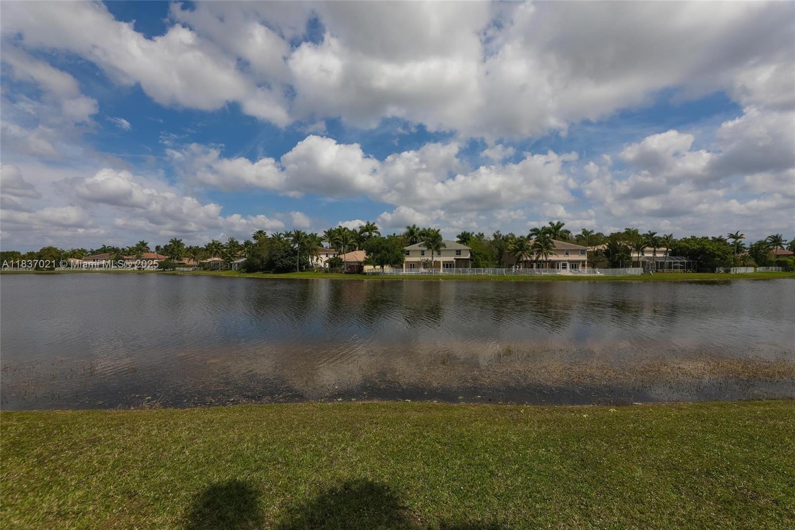 SECTOR 2-PARCELS 11 27 28 - Residential