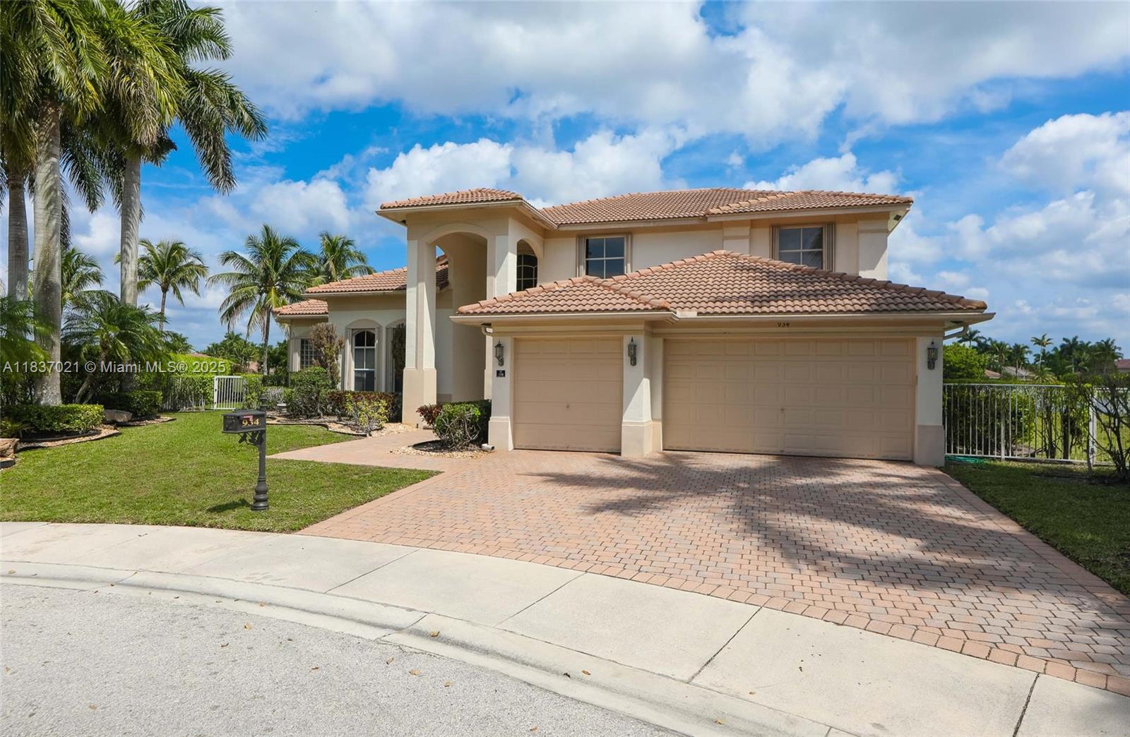 SECTOR 2-PARCELS 11 27 28 - Residential