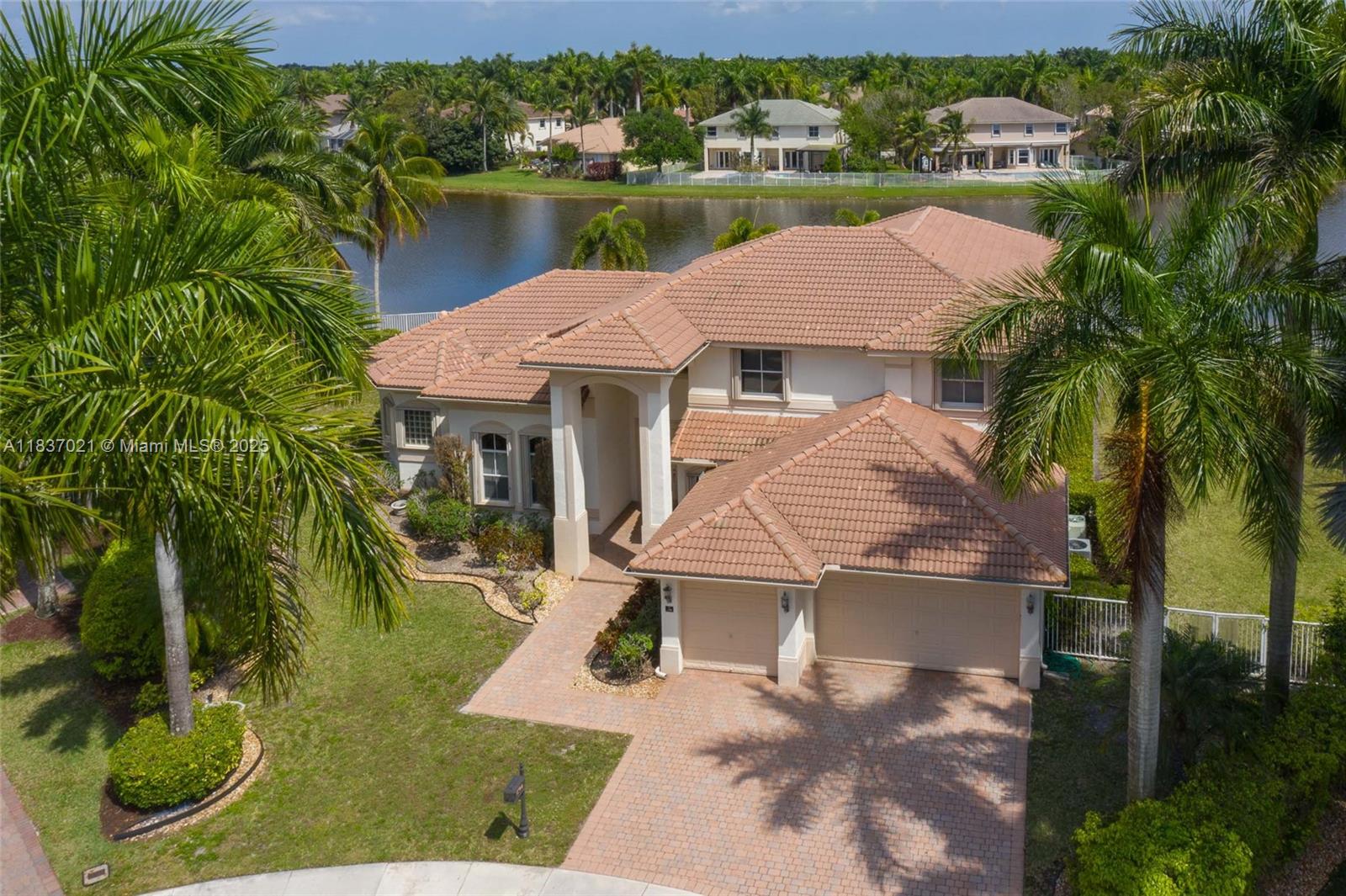 SECTOR 2-PARCELS 11 27 28 - Residential