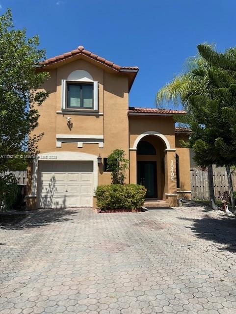 19404 NW 79th Ct