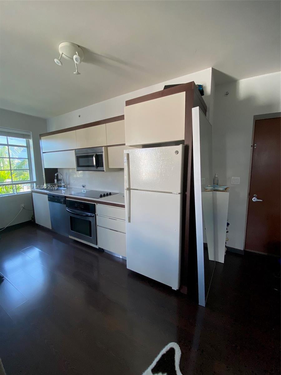 ARTECITY GOVERNOR CONDO - Residential