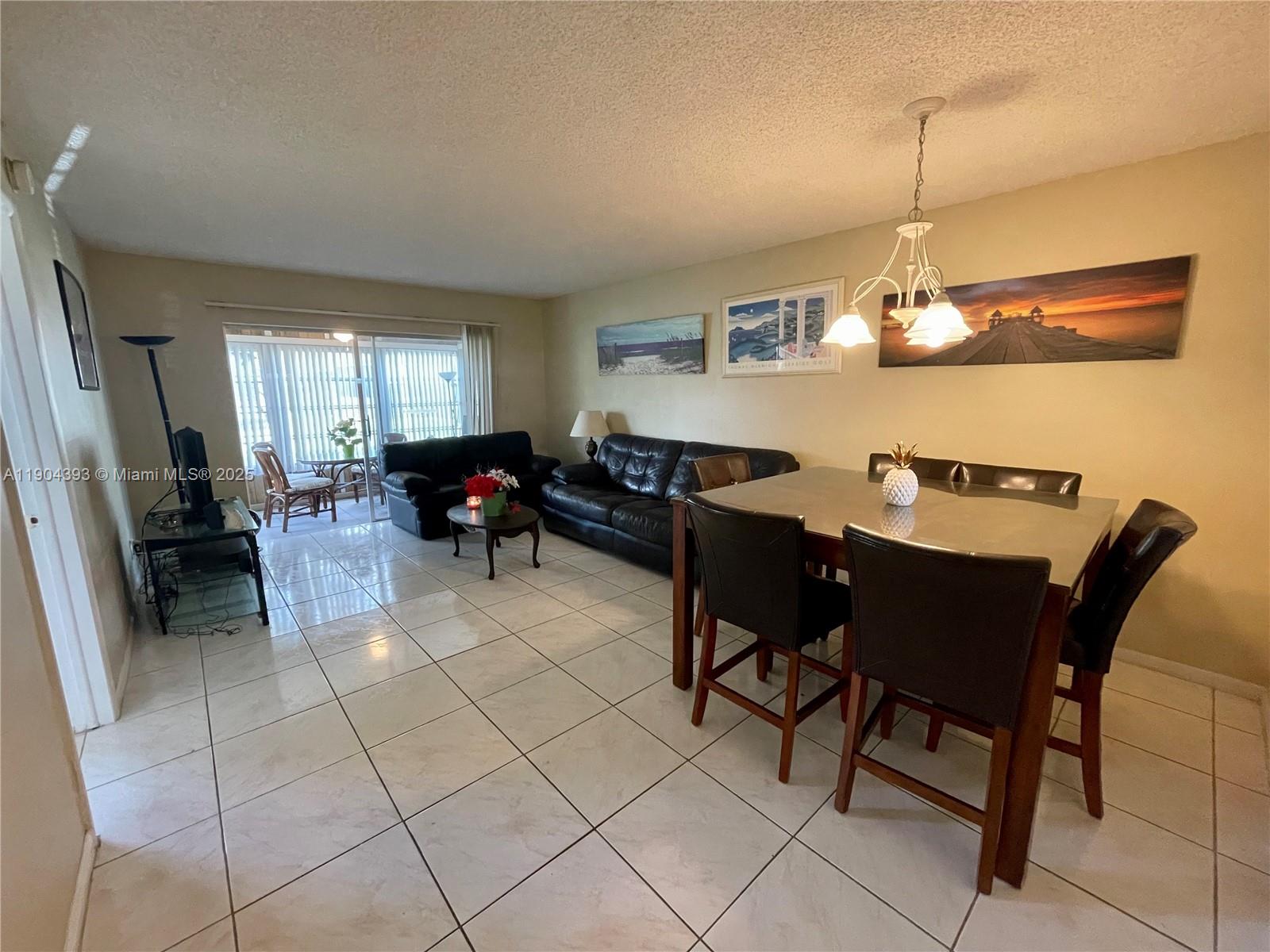 LAUDERDALE OAKS CONDO XI - Residential Lease