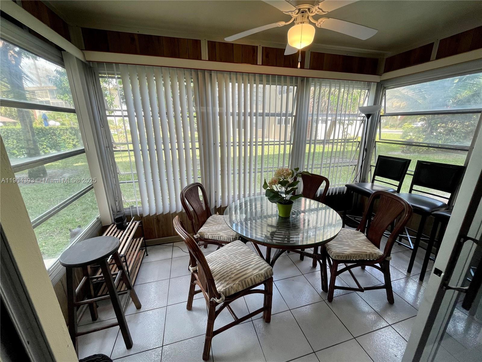 LAUDERDALE OAKS CONDO XI - Residential Lease