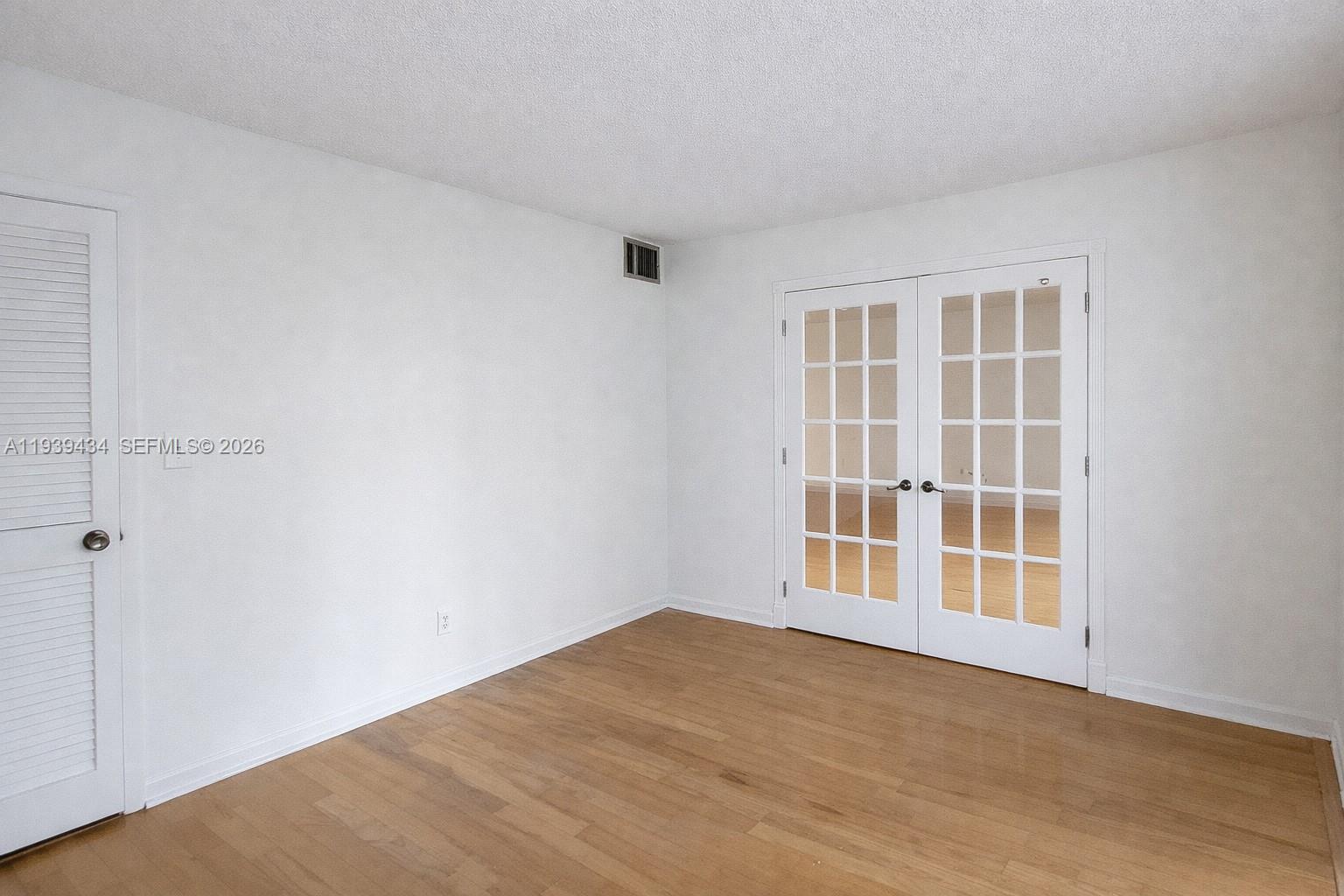 QUADOMAIN TOWER I AND IV - Residential Lease