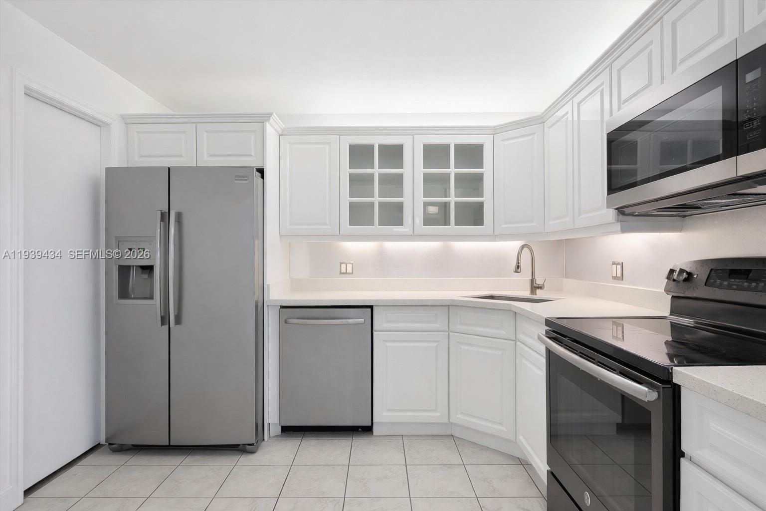 QUADOMAIN TOWER I AND IV - Residential Lease