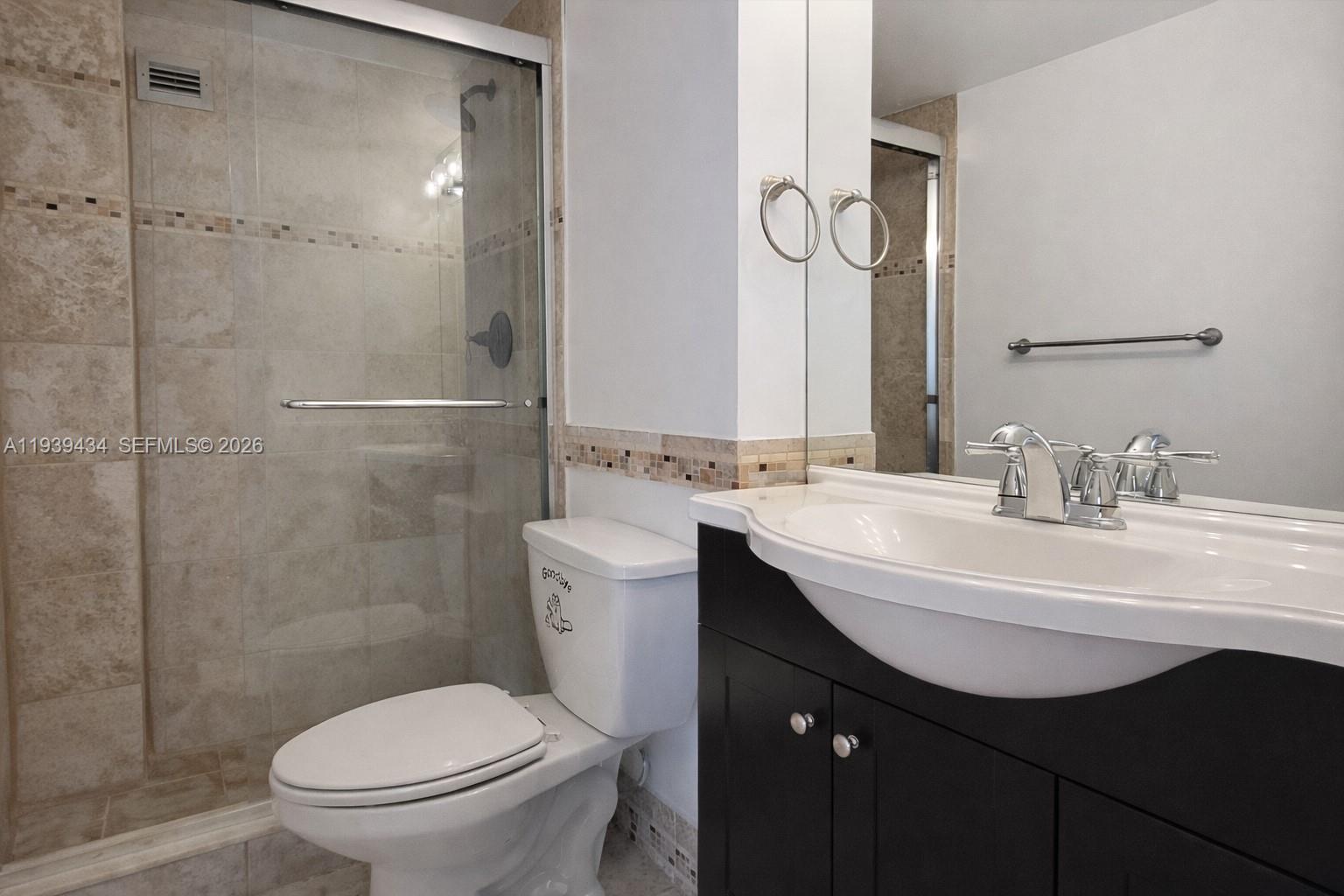 QUADOMAIN TOWER I AND IV - Residential Lease