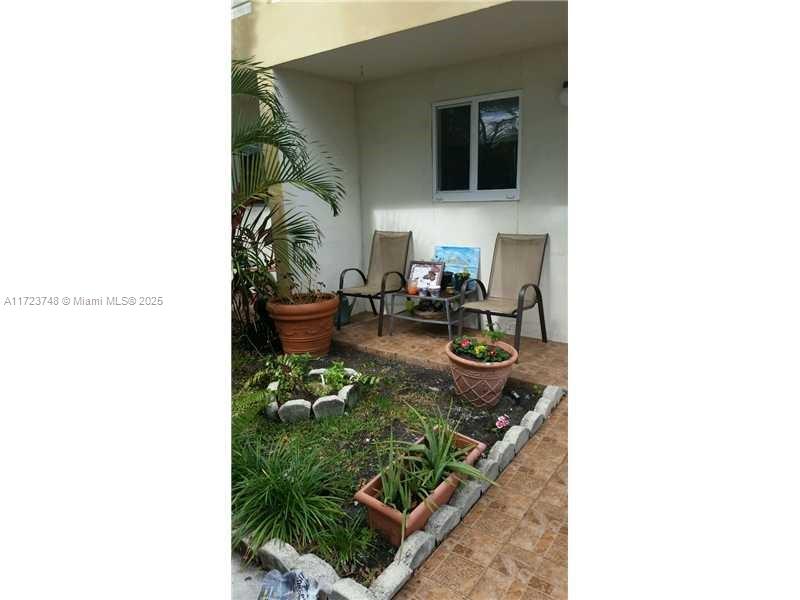 2801 N 34th Ave 16H, Hollywood, Broward County, Florida - 3 Bedrooms  
3 Bathrooms - 