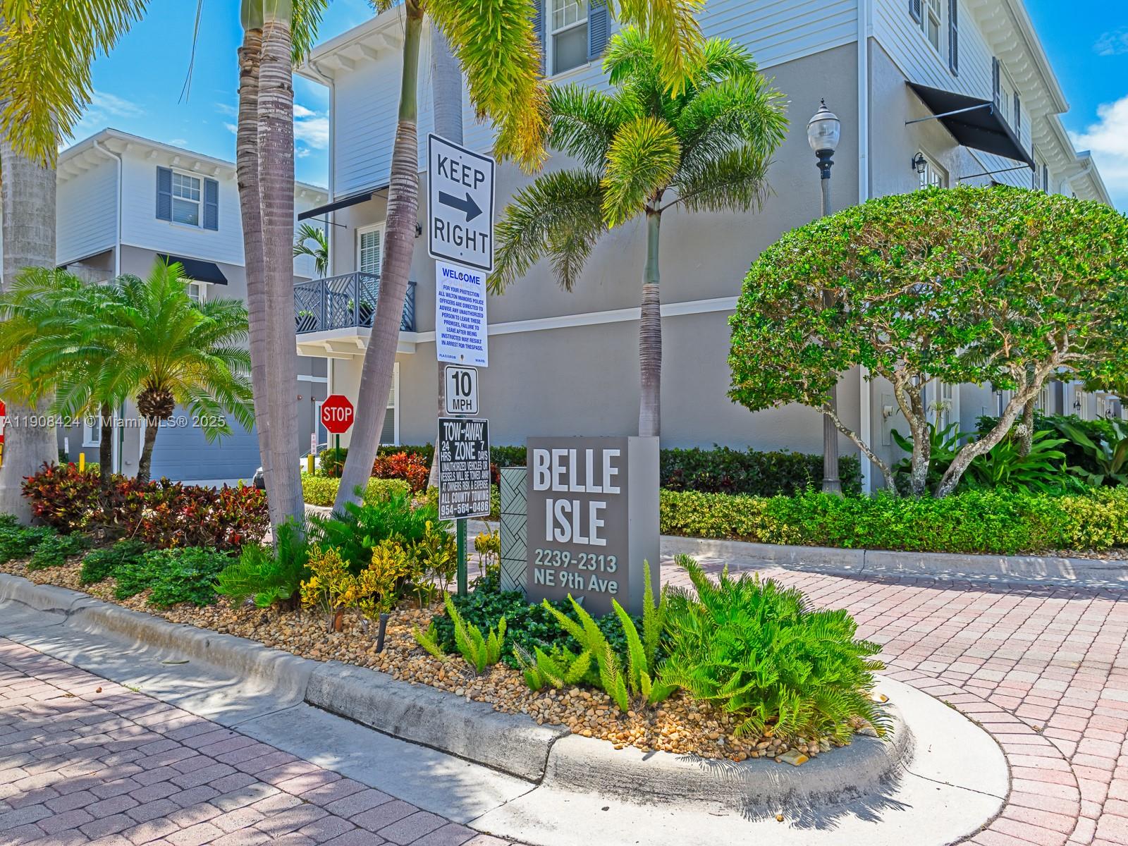 WILTON MANORS - Residential Lease