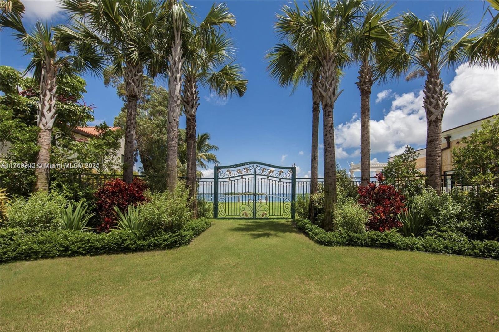 BISCAYNE ISL - Residential