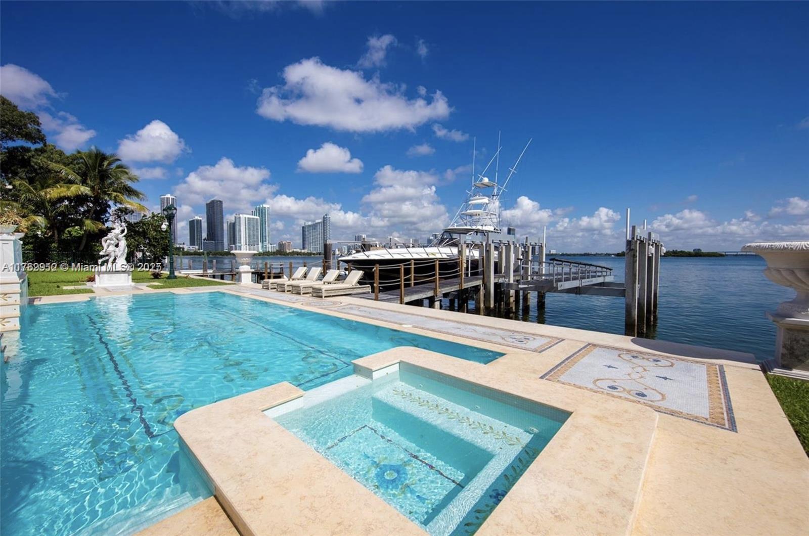 BISCAYNE ISL - Residential