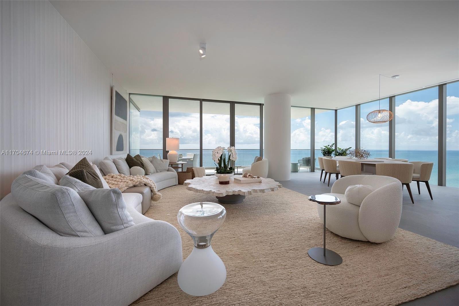 2000 Ocean - Residential