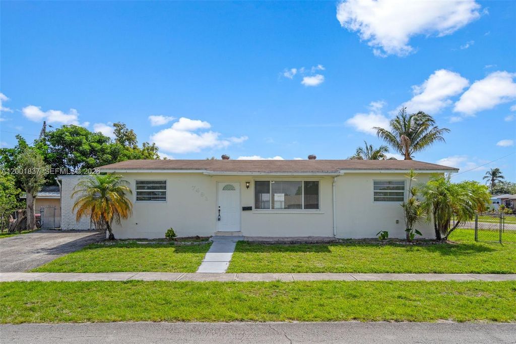Photo of 7491 Hope St, Hollywood, FL 33024 (MLS # A12001837)