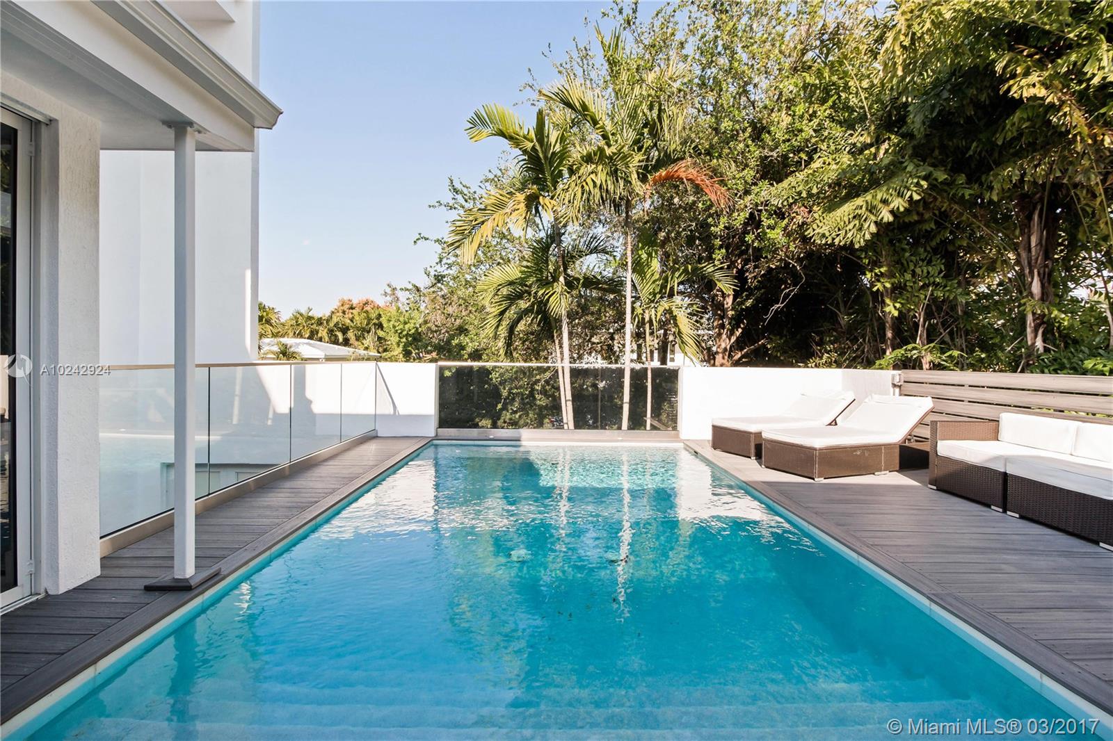 Crystal View - Residential