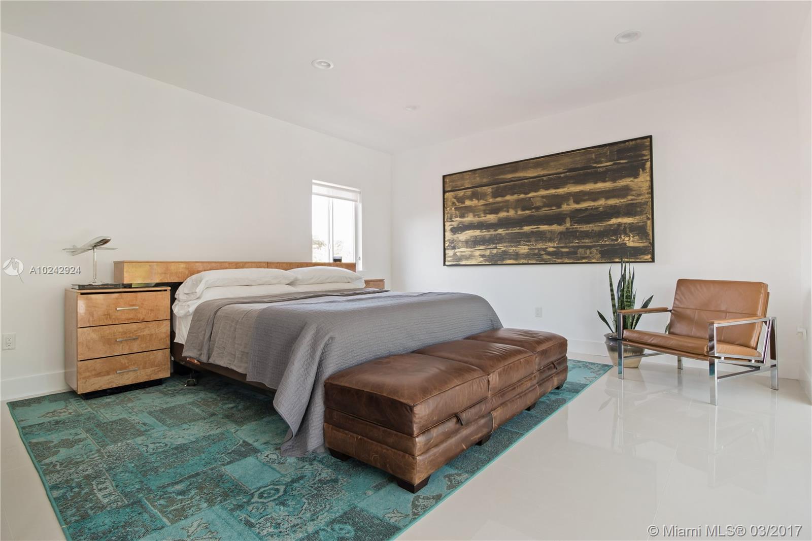 Crystal View - Residential