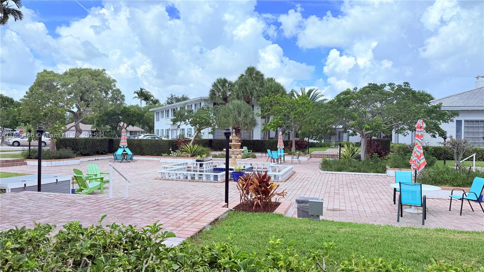 IMPERIAL POINT COLONNADES - Residential Lease