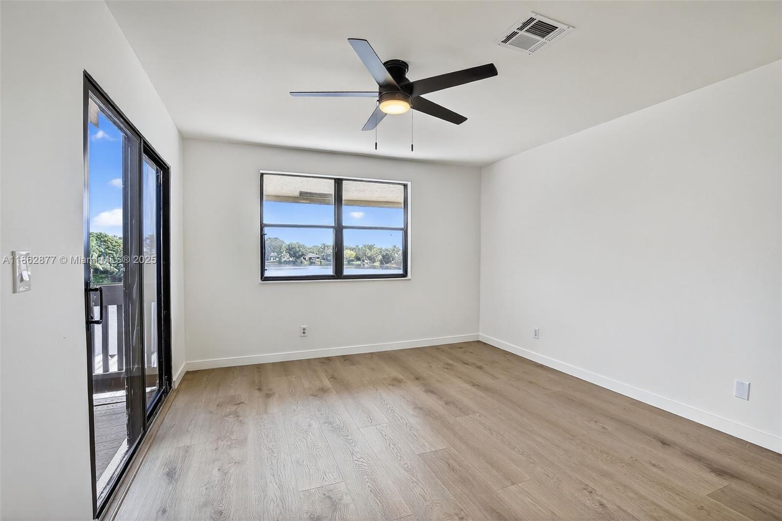 TANGLEWOOD TOWNHOMES - Residential