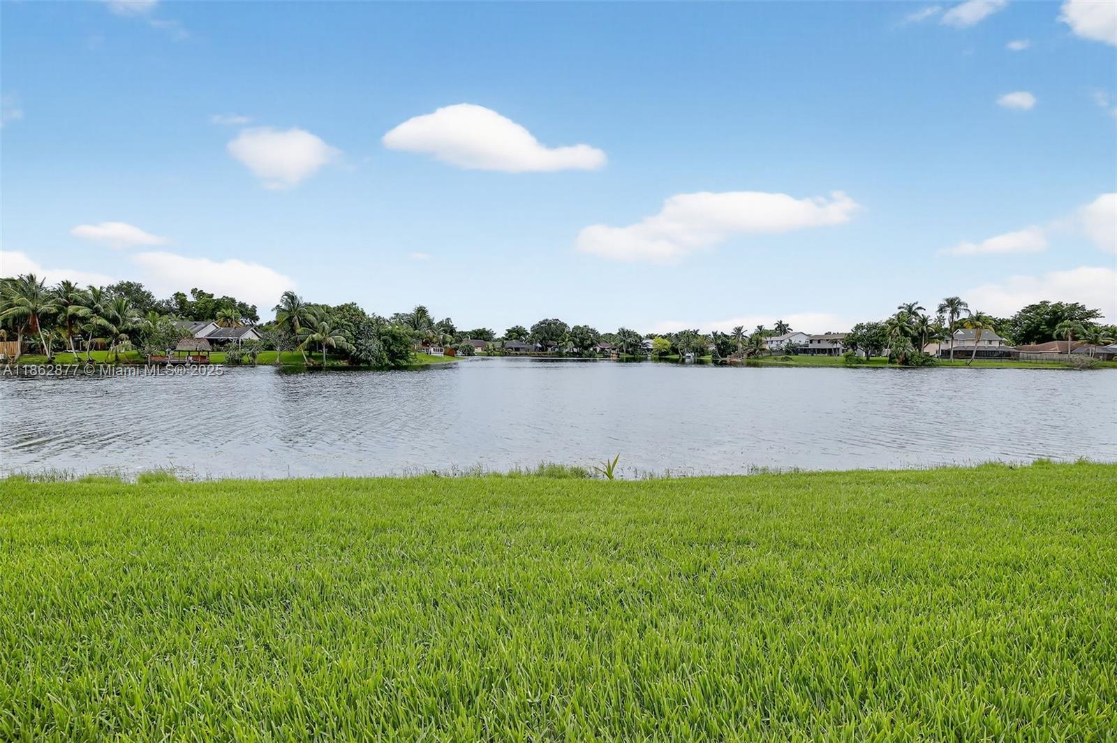 TANGLEWOOD TOWNHOMES - Residential