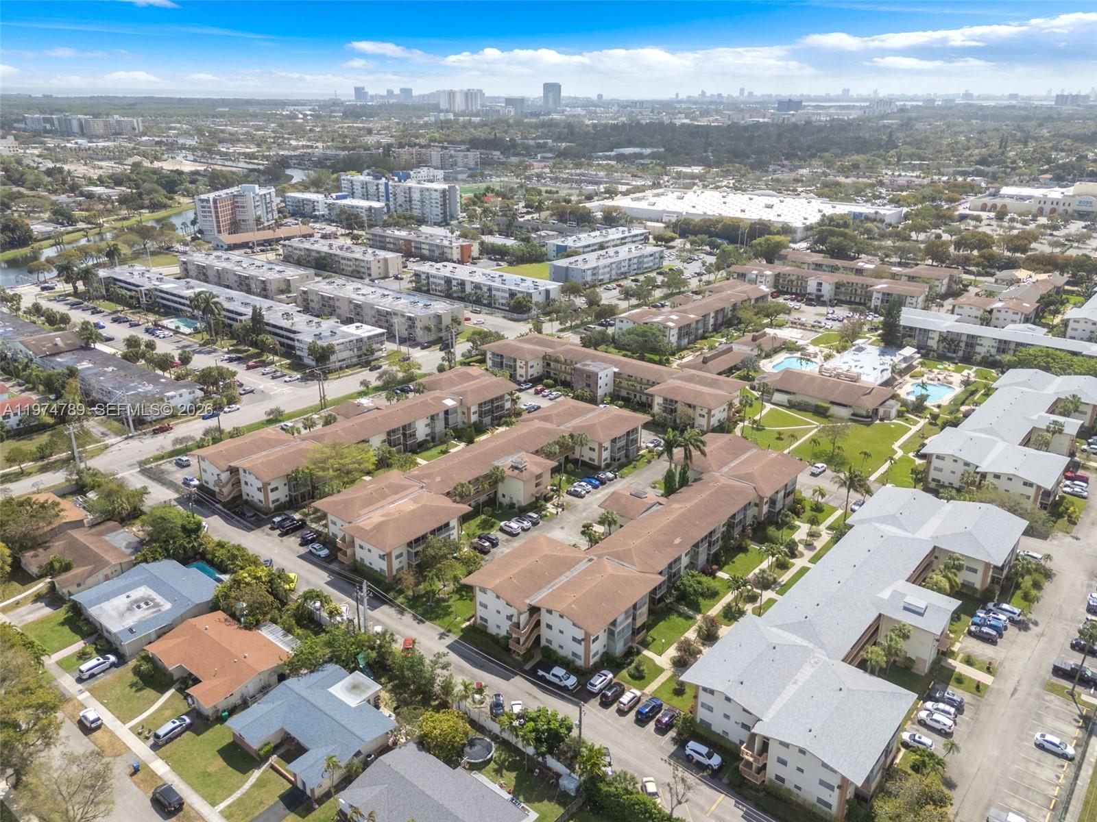 MAR-LEN GARDENS NO 3 CORP - Residential