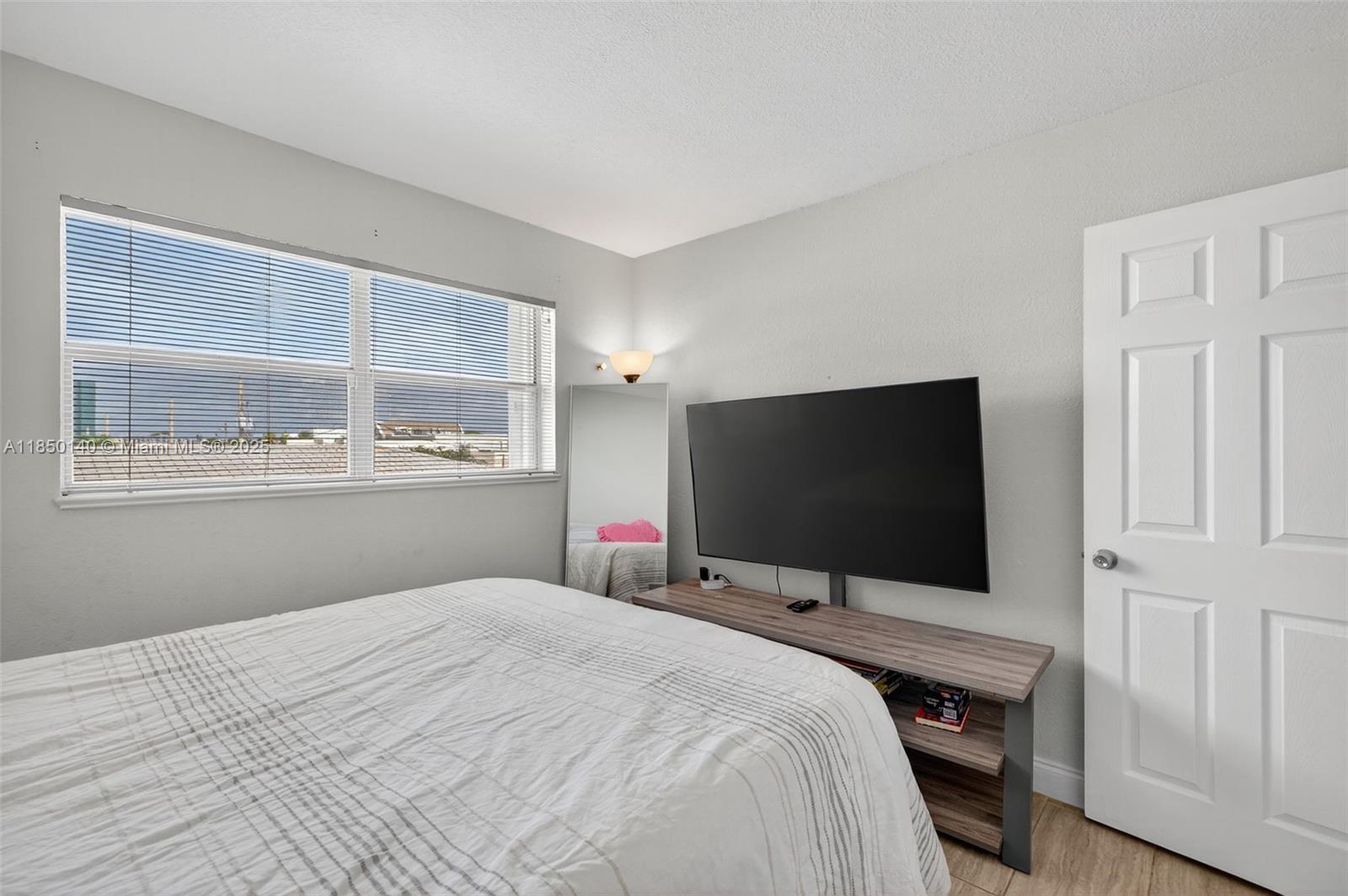 DU BARRY CONDO - Residential