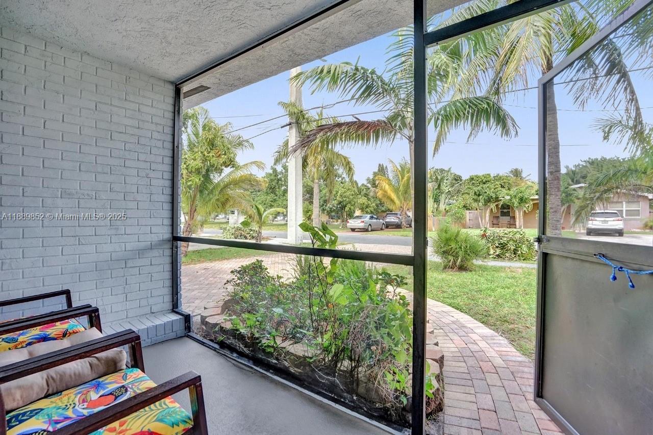 TOWN OF HALLANDALE B-13 - Residential Lease