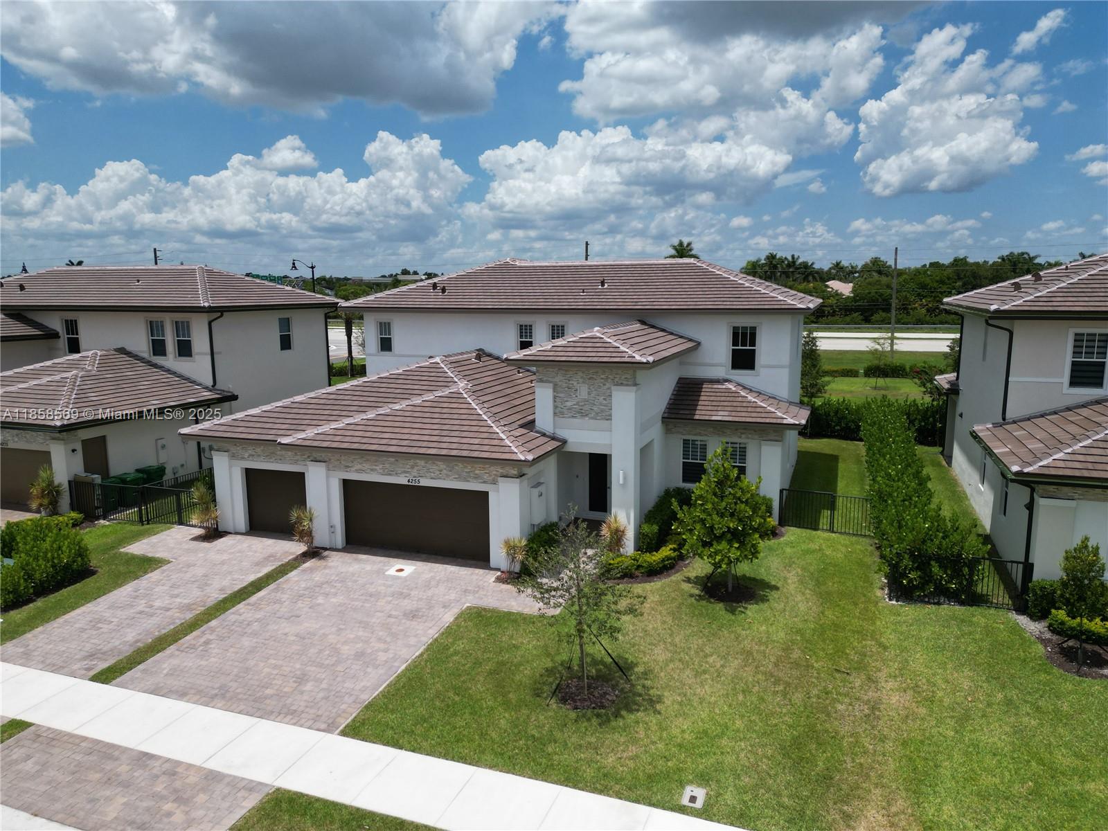 Crescent Ridge - Residential