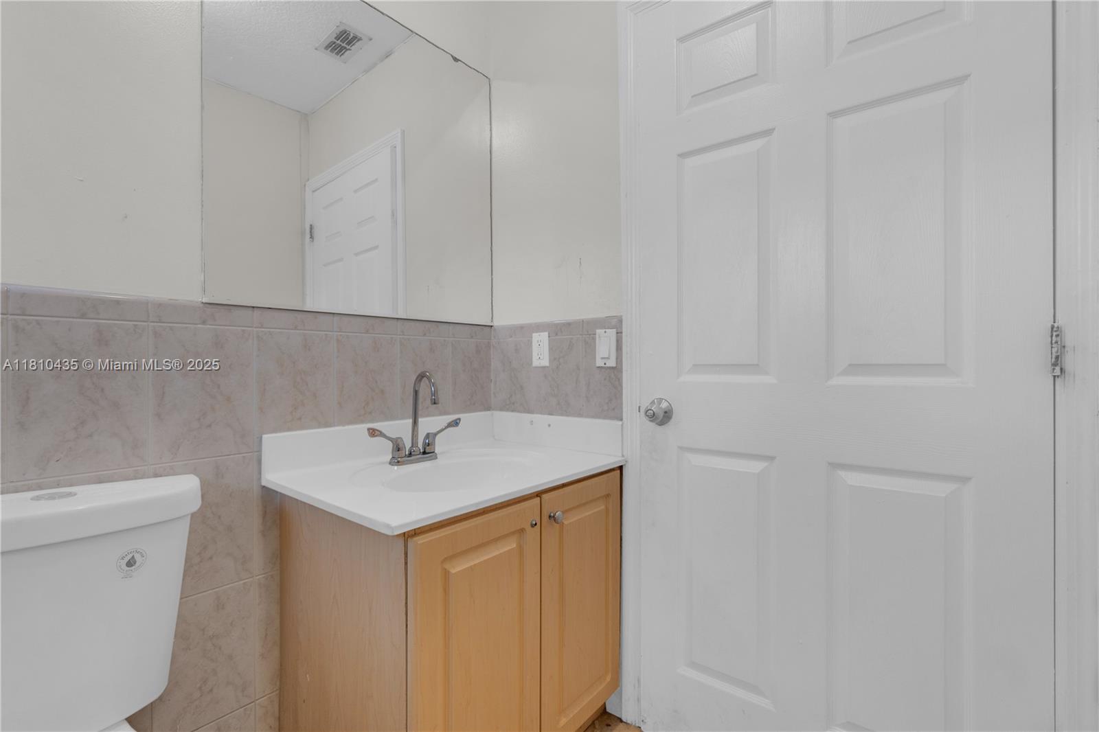 IRONS MANOR 5TH ADDN - Residential