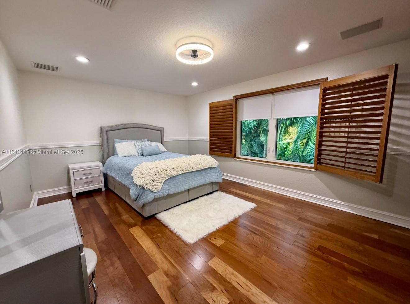 PINE TREE ESTATES - Residential