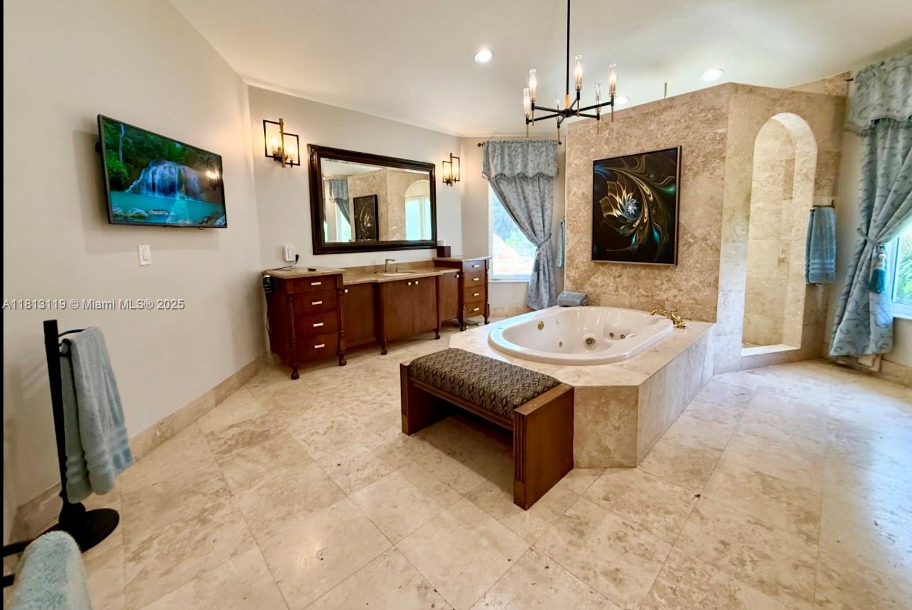 PINE TREE ESTATES - Residential