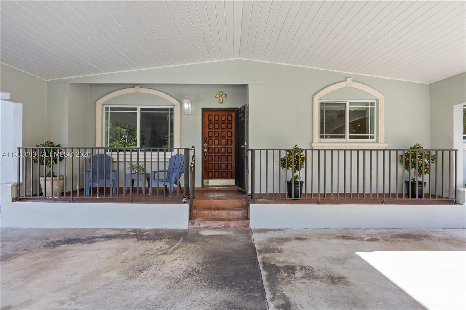 CAROLE HELMS MANOR - Residential