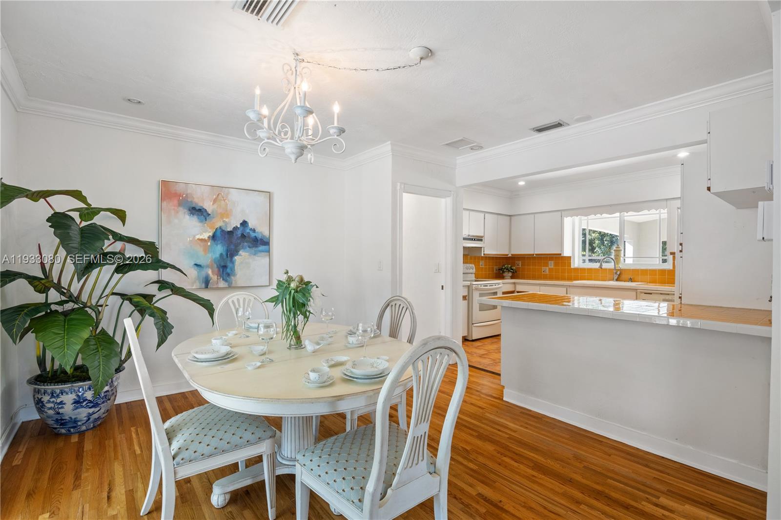 CAROLE HELMS MANOR - Residential