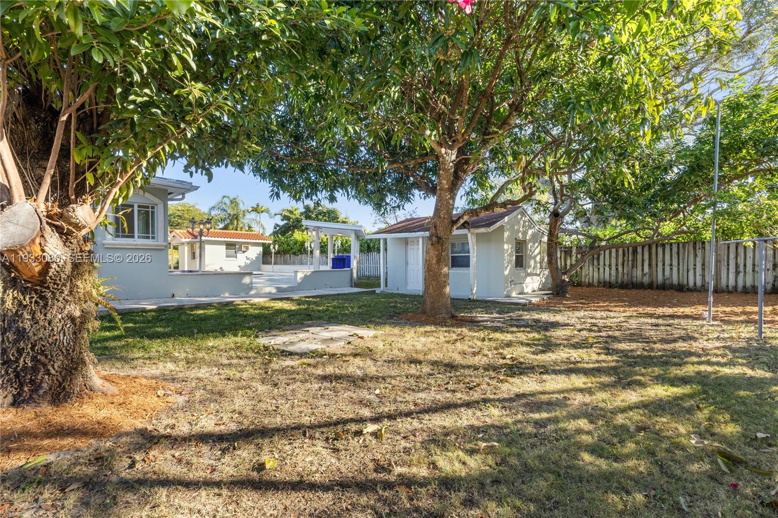 CAROLE HELMS MANOR - Residential