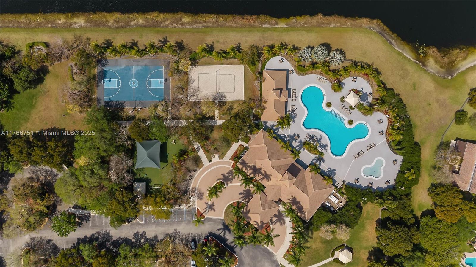 ISLES AT WESTON - Residential