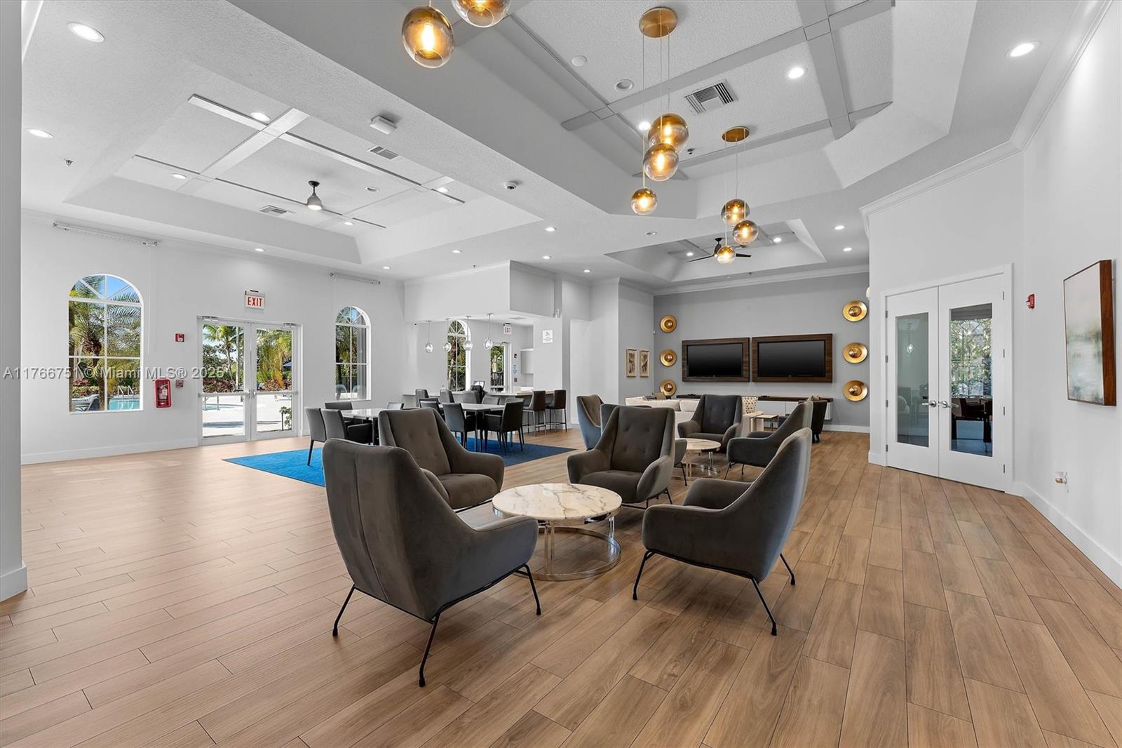 ISLES AT WESTON - Residential
