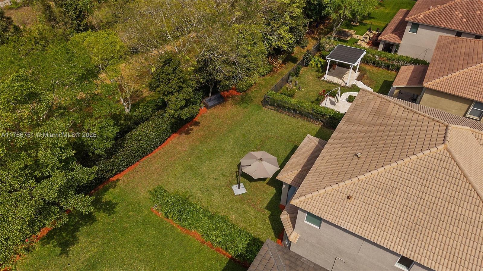 ISLES AT WESTON - Residential