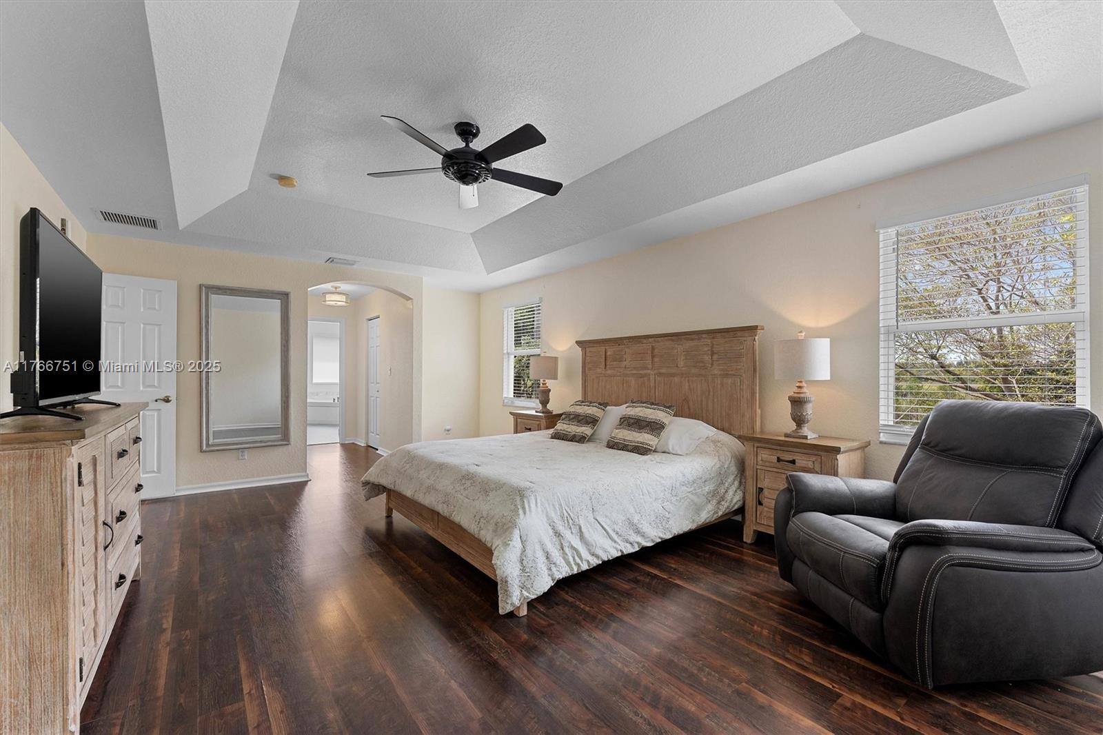 ISLES AT WESTON - Residential