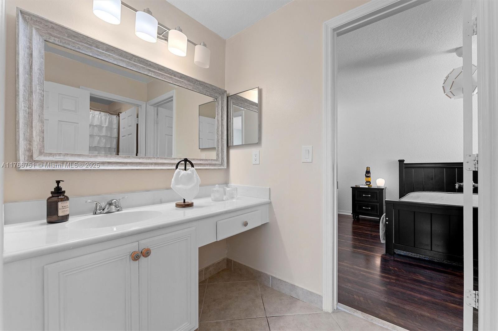 ISLES AT WESTON - Residential