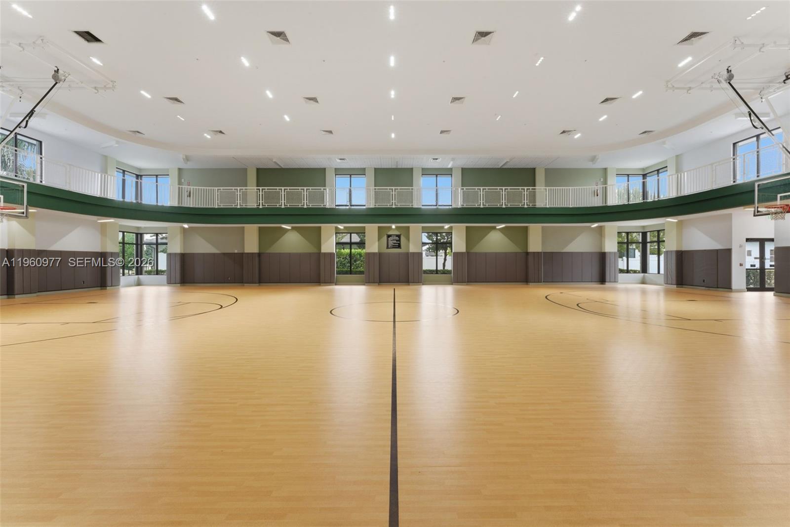 DOWNTOWN DORAL SOUTH PHAS - Residential