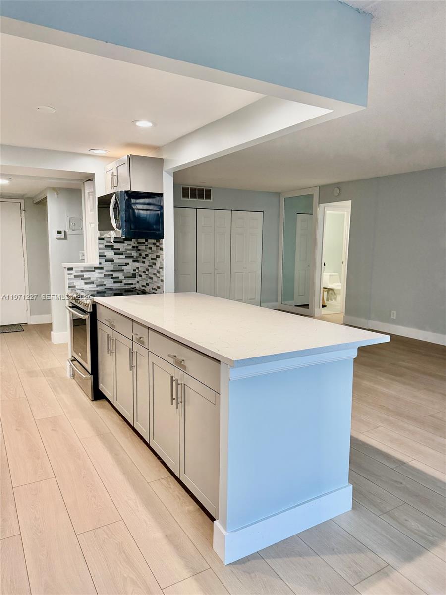 DESOTO PARK CONDO - Residential