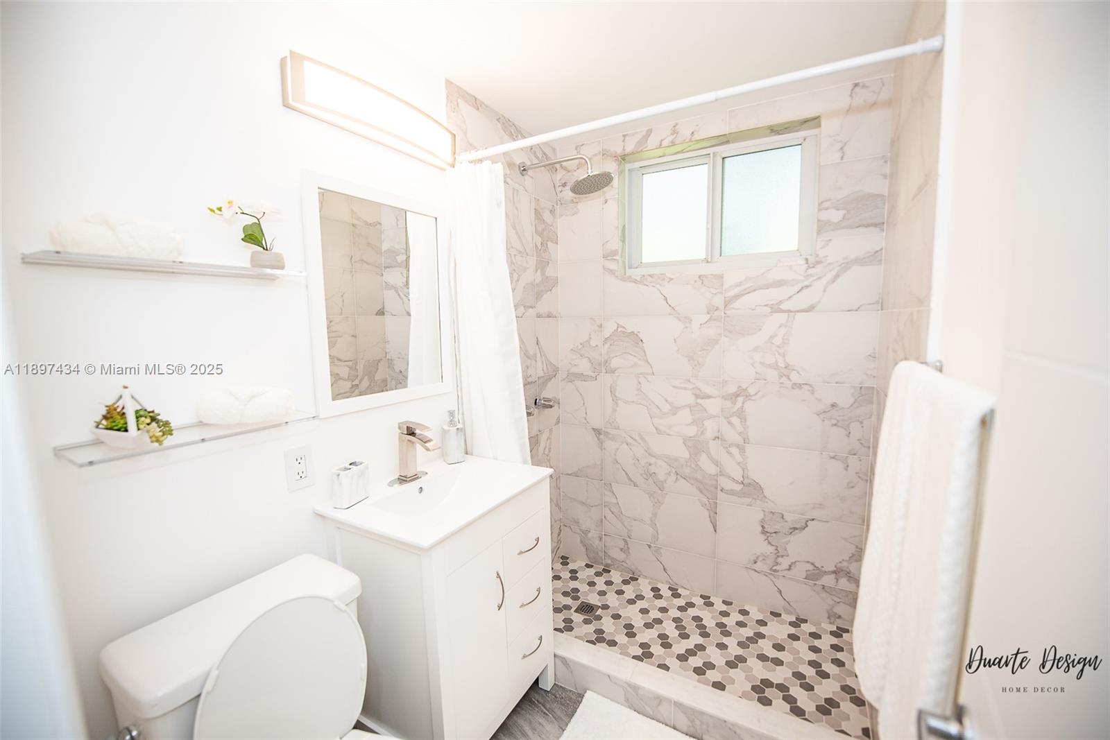 LINCOLN SUB - Residential Lease