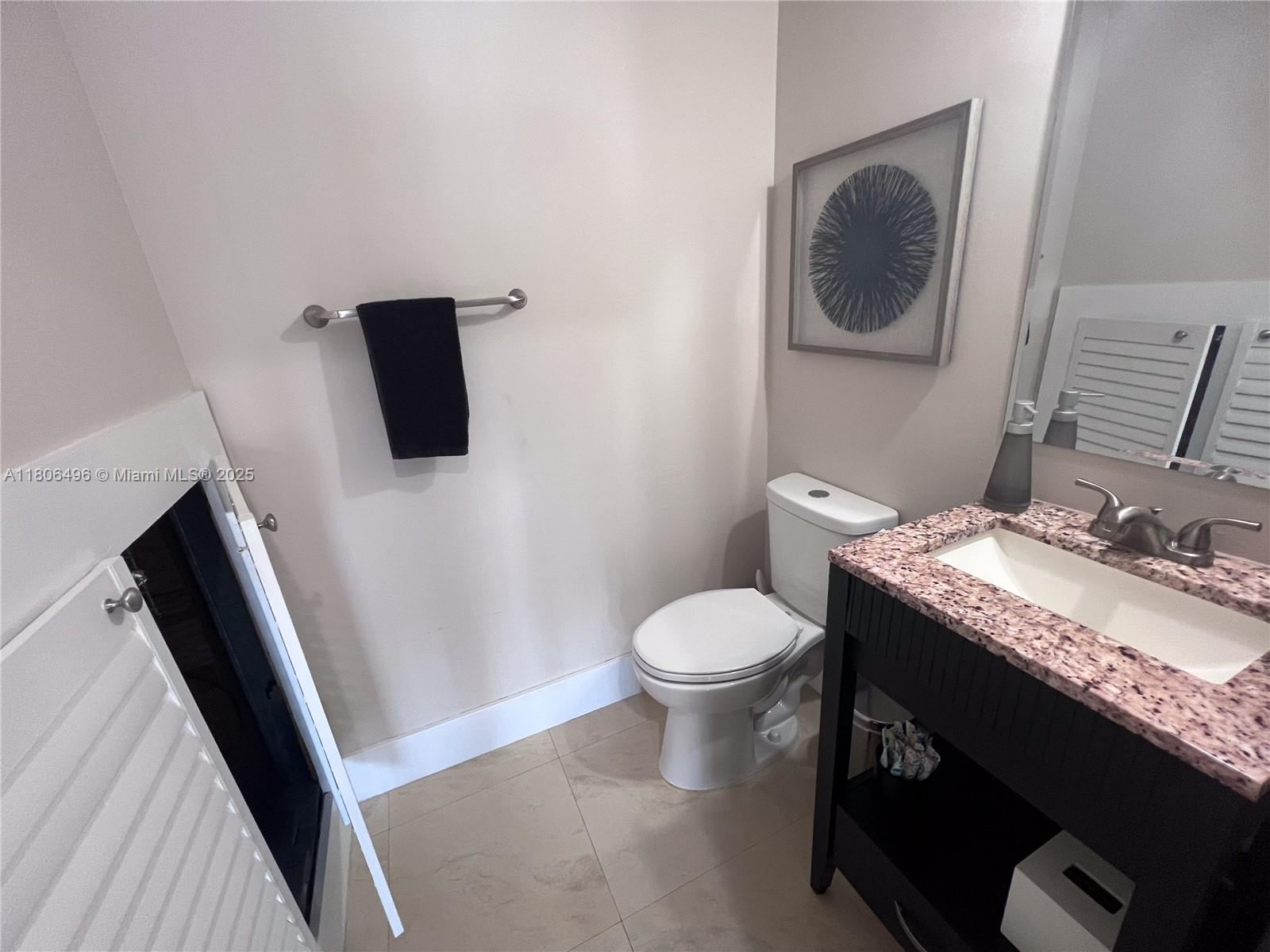 4530 SW 68th Ct Cir 31-6