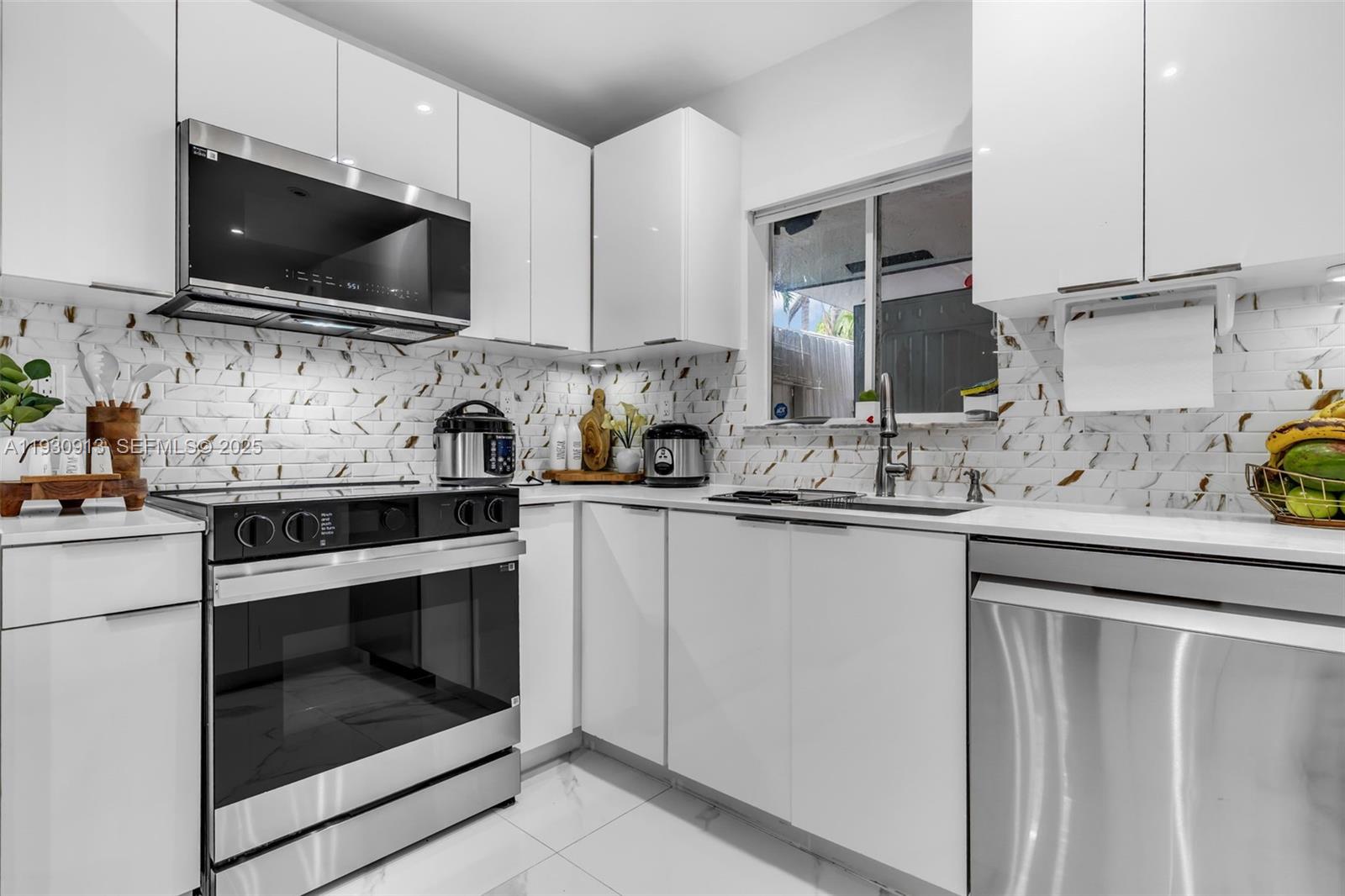 OAK PARK SEC 7 - Residential Lease