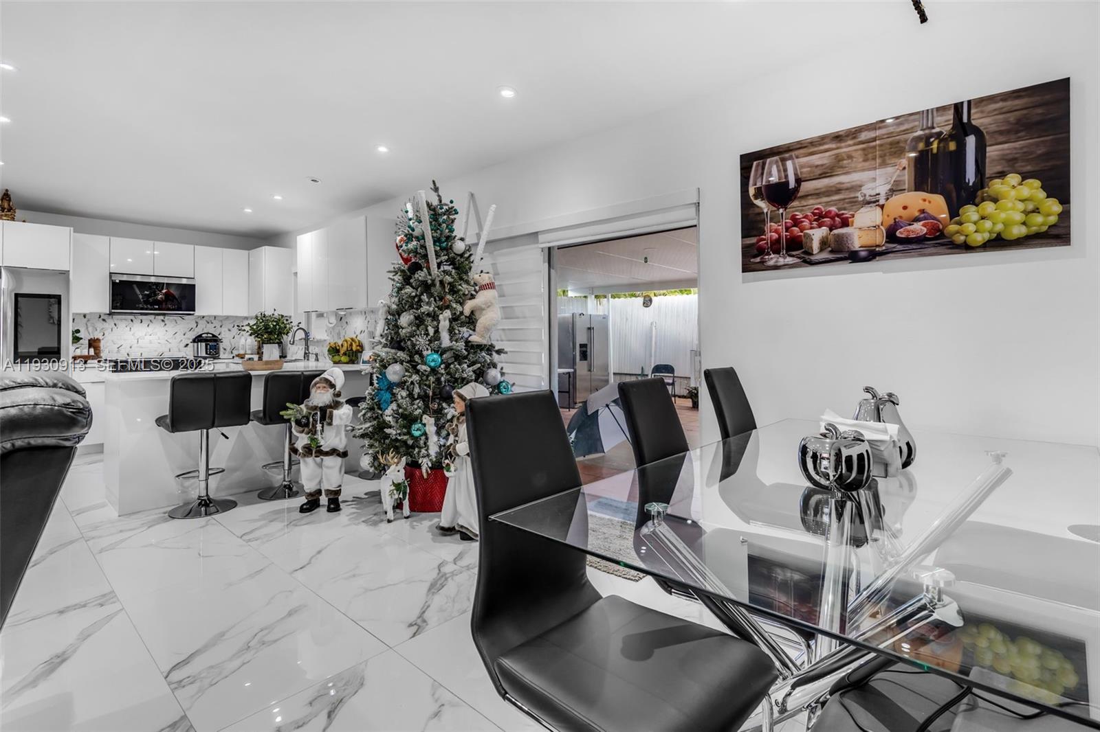 OAK PARK SEC 7 - Residential Lease