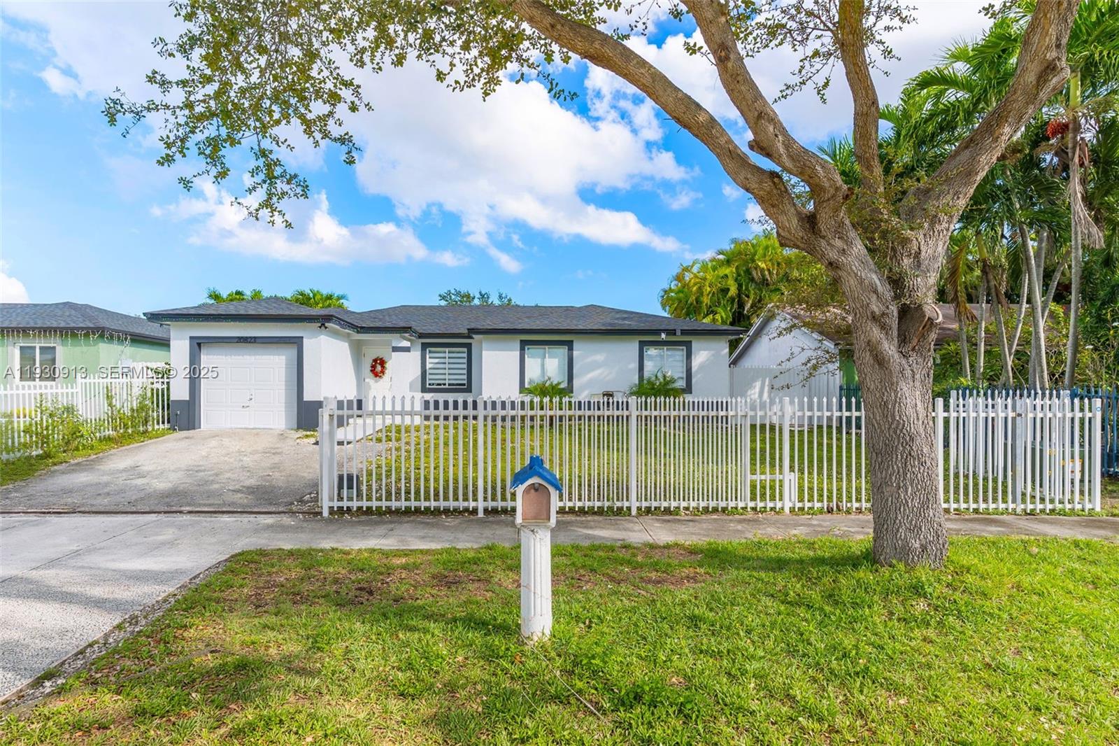 OAK PARK SEC 7 - Residential Lease