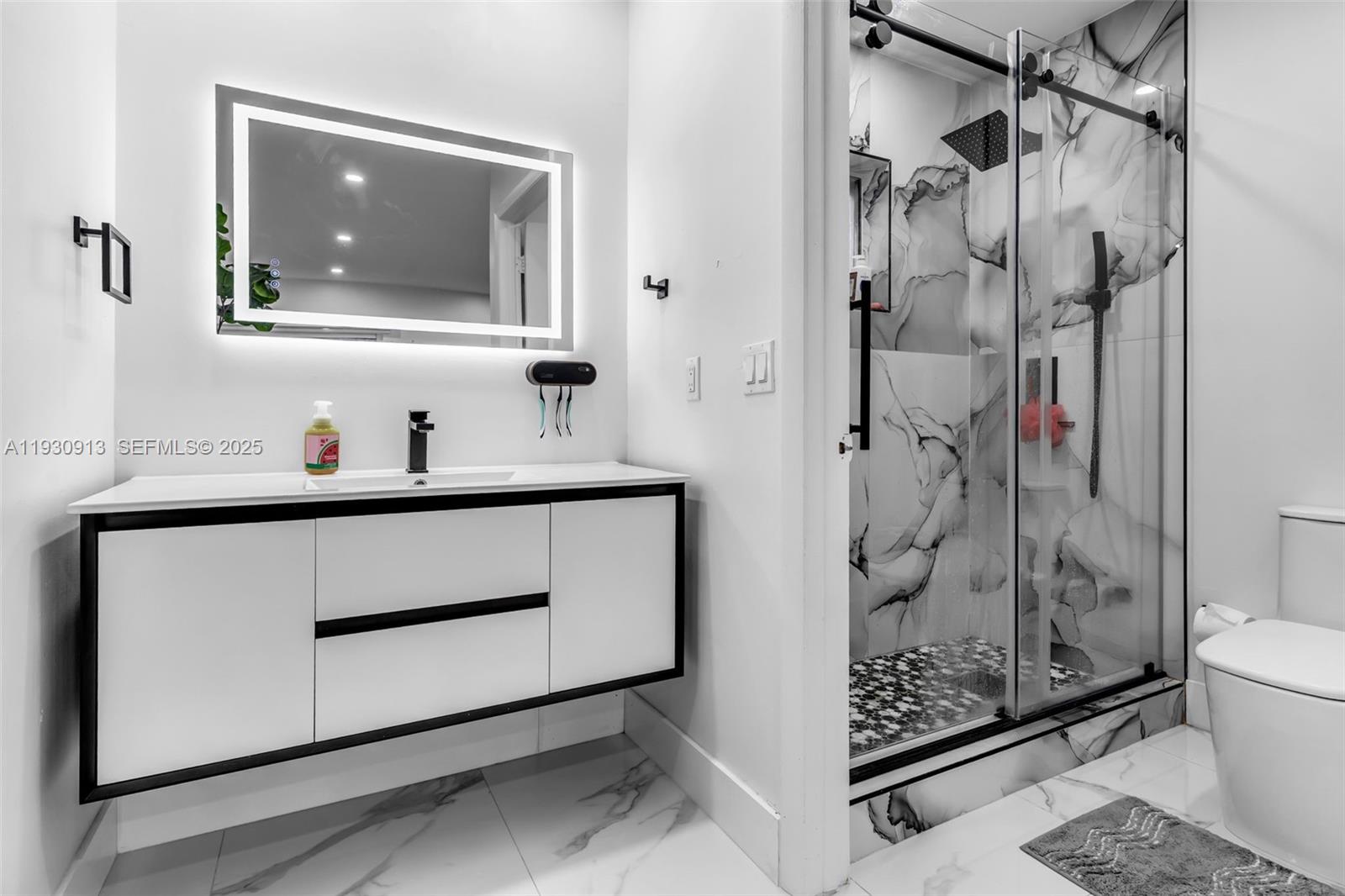 OAK PARK SEC 7 - Residential Lease