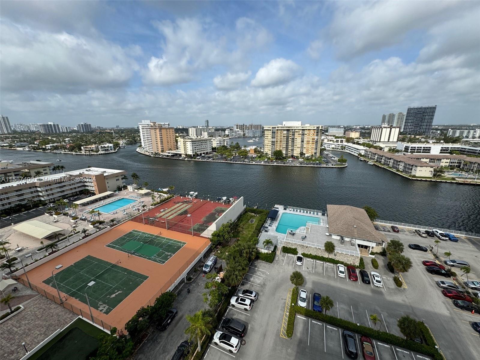 PLAZA TOWERS SOUTH CONDO - Residential