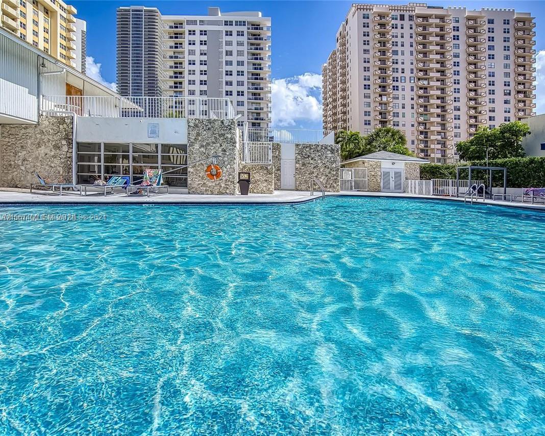 1849 S Ocean Dr 1602, Hallandale Beach, Broward County, Florida - 2 Bedrooms  
2 Bathrooms - 