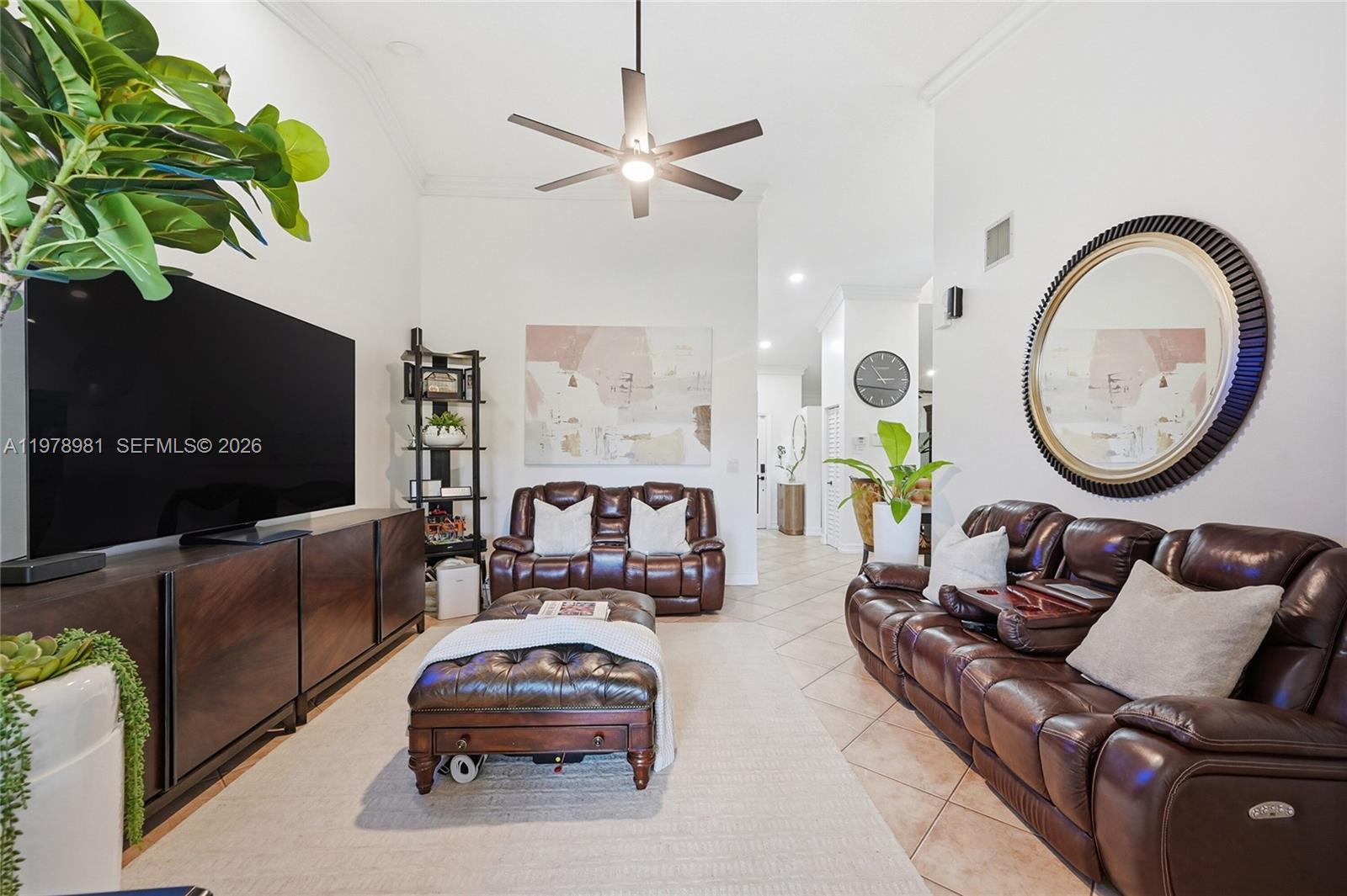 WOODMONT - Residential