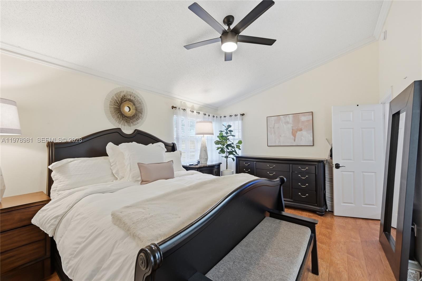 WOODMONT - Residential