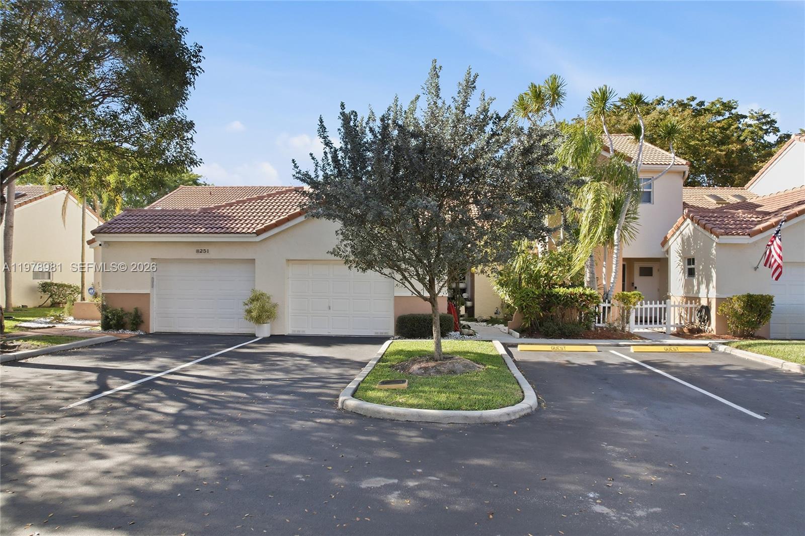 WOODMONT - Residential