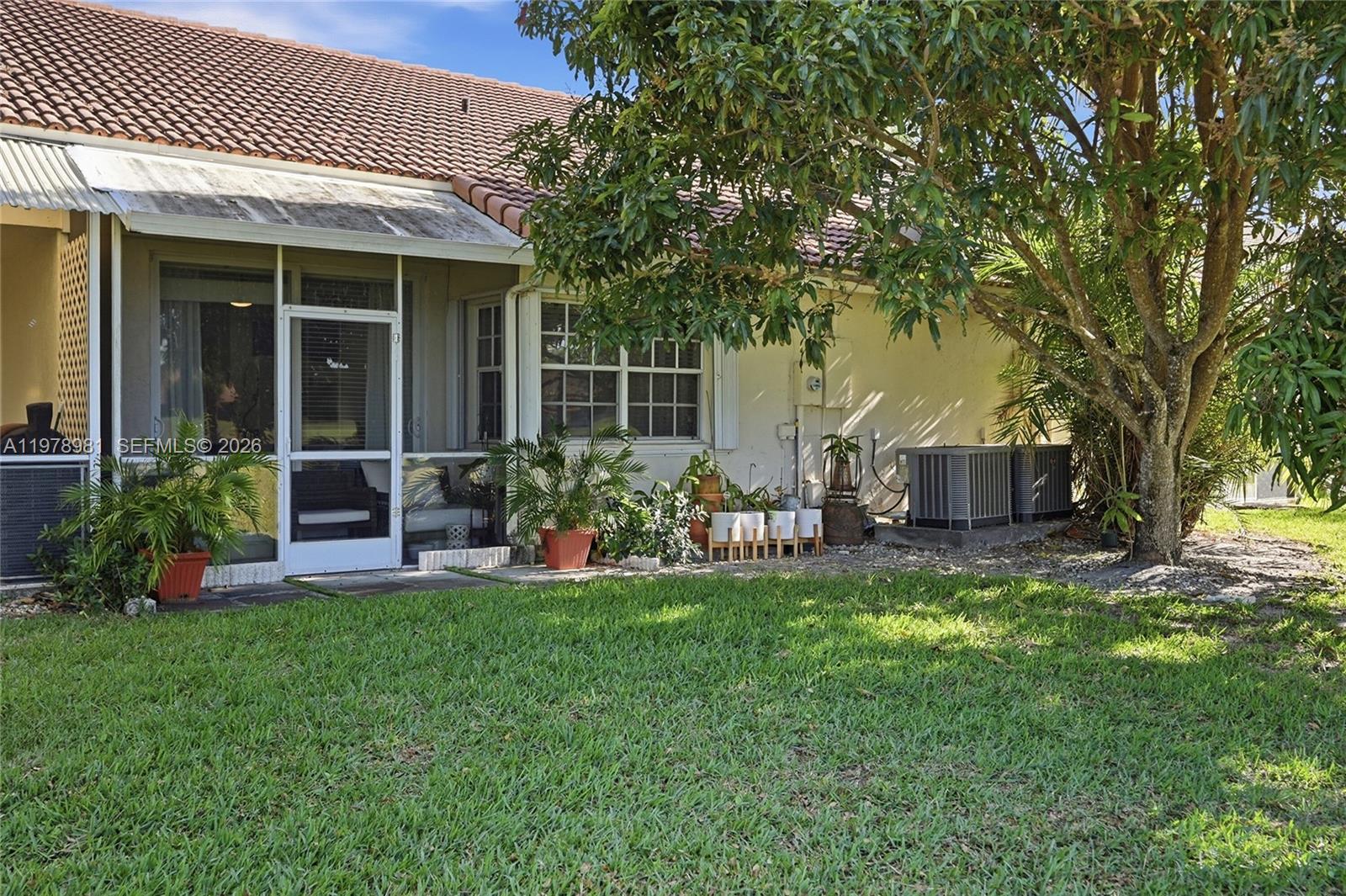 WOODMONT - Residential